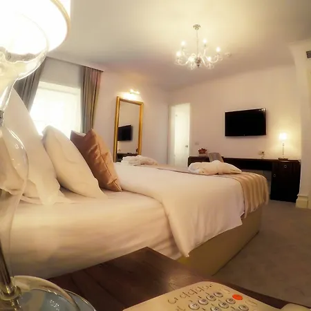 Hotel Le Premier 5*